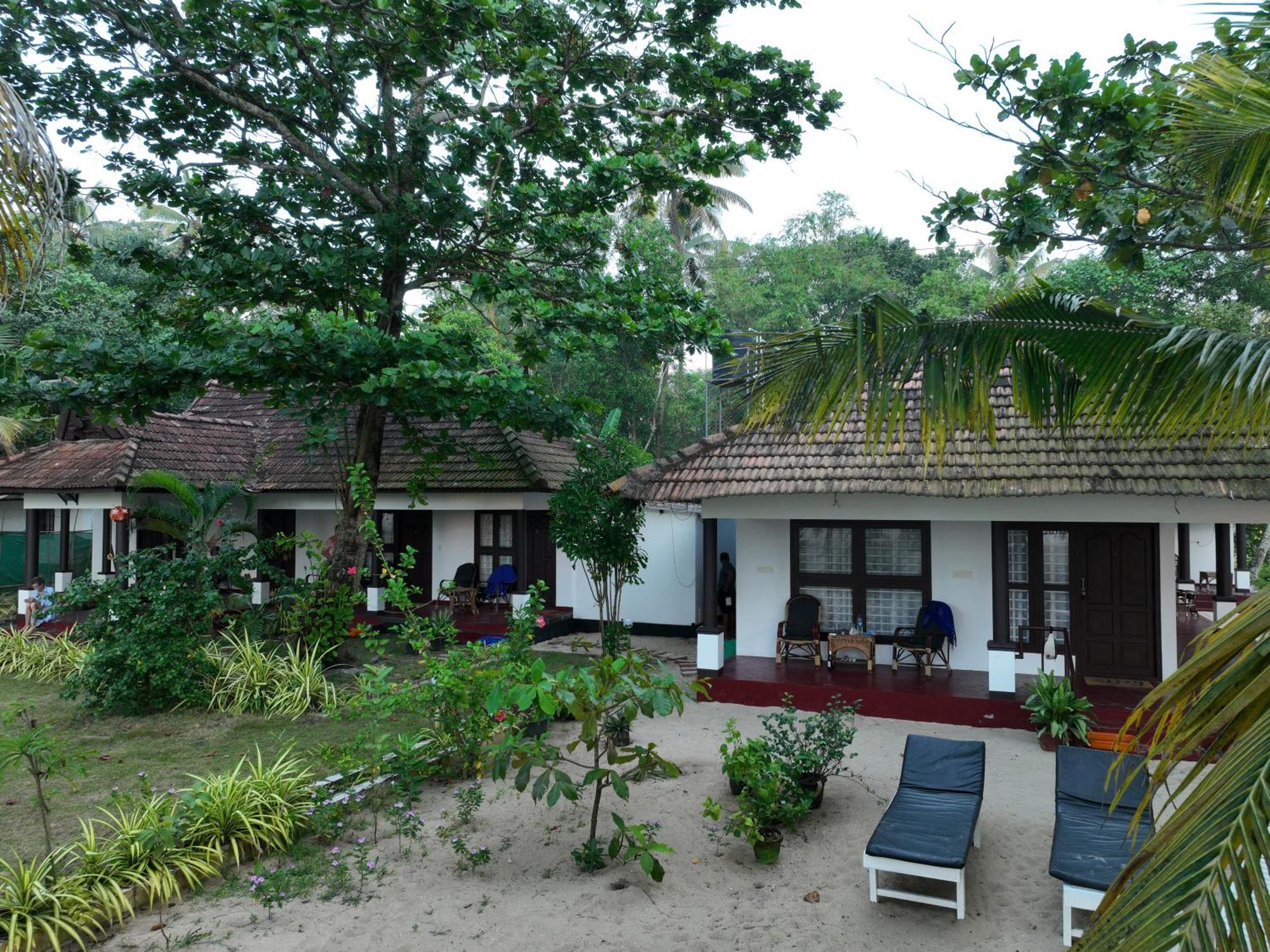 Marari Sealap Beach Villas Mararikulam Exterior photo